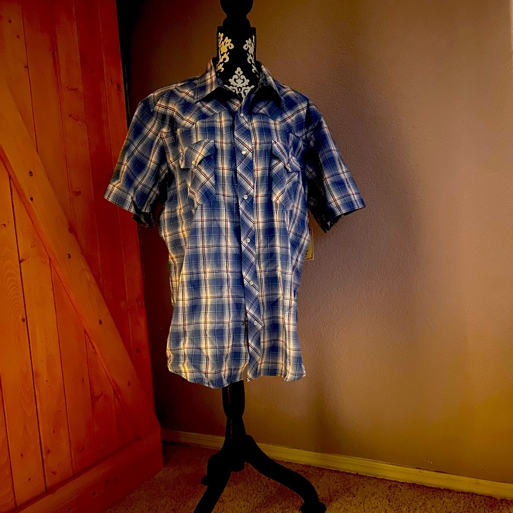 Wrangler men’s button up shirt